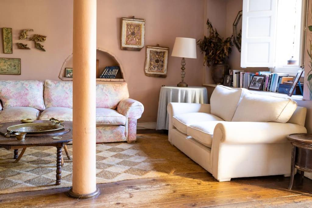 Mima'S House - La Casa De Mima Villa โกมิญาส ภายนอก รูปภาพ