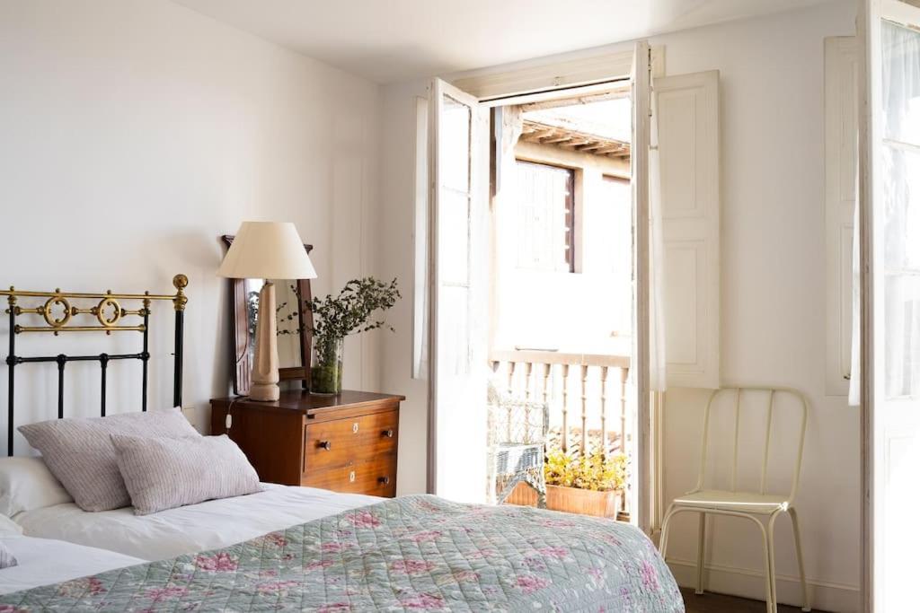 Mima'S House - La Casa De Mima Villa โกมิญาส ภายนอก รูปภาพ