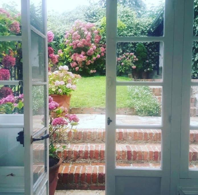 Mima'S House - La Casa De Mima Villa โกมิญาส ภายนอก รูปภาพ